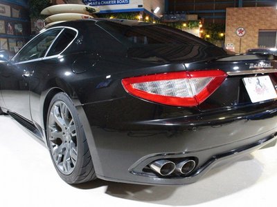 2009 Maserati GRANTURISMO — фото 19