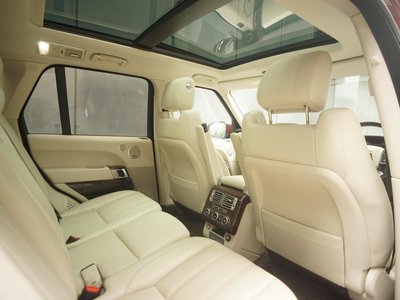 2018 LAND Rover RANGE ROVER thumbnail 23