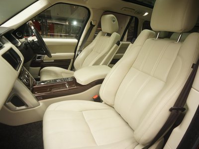 2018 LAND Rover RANGE ROVER thumbnail 26