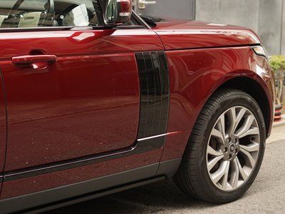 2018 LAND Rover RANGE ROVER photo 11