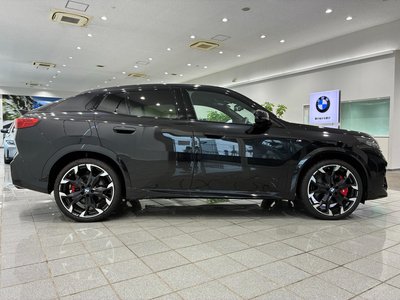 2024 BMW X2 photo 3
