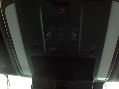 صورة 24 لـ 2023 Toyota ALPHARD