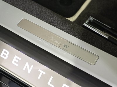 صورة 13 لـ 2026 Bentley FLYING SPUR
