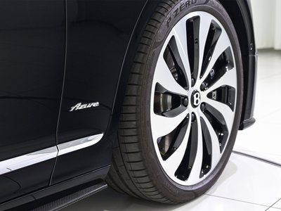 صورة 50 لـ 2026 Bentley FLYING SPUR