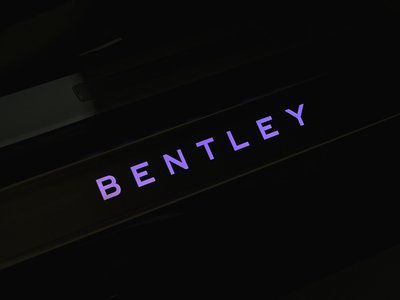 صورة 62 لـ 2026 Bentley FLYING SPUR