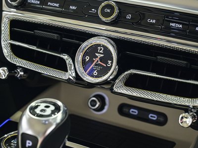 صورة 46 لـ 2026 Bentley FLYING SPUR