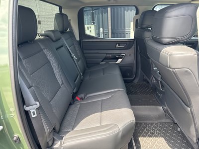 2023 Toyota TUNDRA thumbnail 27