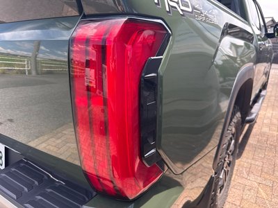 2023 Toyota TUNDRA thumbnail 34