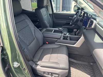 2023 Toyota TUNDRA thumbnail 26