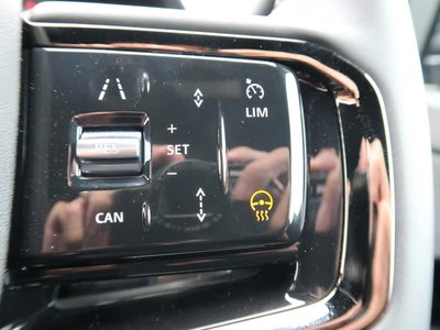 2024 LAND Rover RANGE ROVER EVOQUE thumbnail 17