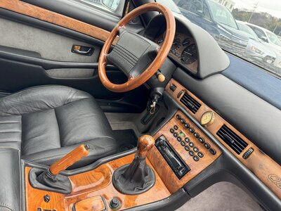 2001 Maserati QUATTROPORTE photo 22