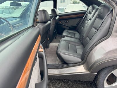 2001 Maserati QUATTROPORTE photo 24