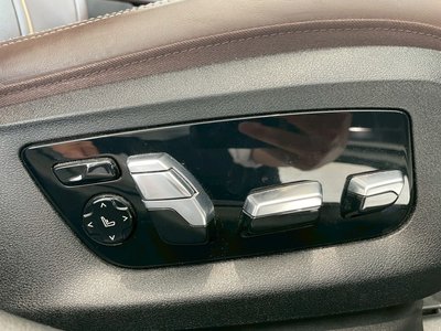 2023 BMW 5 SERIES — фото 10