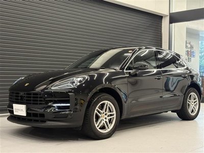 2019 Porsche MACAN photo 1