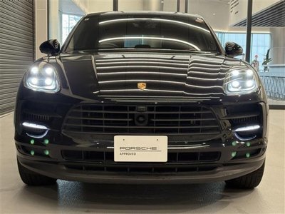 2019 Porsche MACAN photo 4