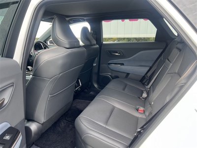 2025 Toyota CROWN ESTATE 照片 37
