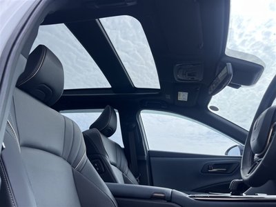 2025 Toyota CROWN ESTATE 照片 9
