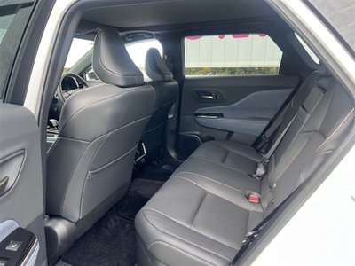 2025 Toyota CROWN ESTATE 照片 36