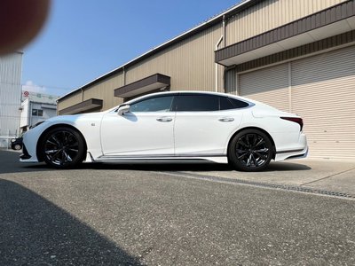 2017 Lexus LS — фото 14
