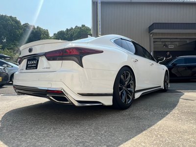 2017 Lexus LS — фото 9