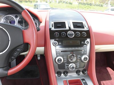 2009 Aston Martin DB9 照片 34
