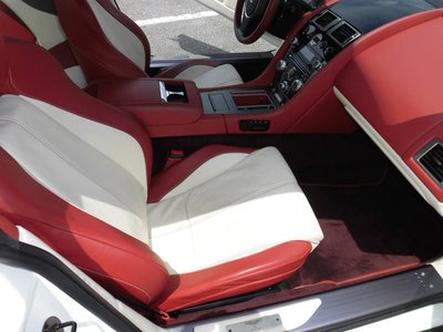 2009 Aston Martin DB9 照片 41