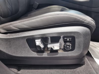 2025 BMW X5 — миниатюра 43