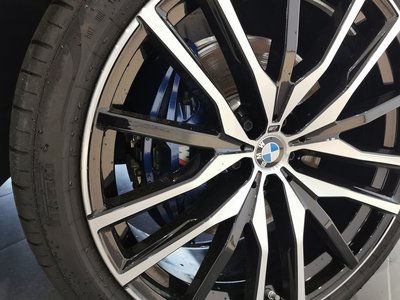 2025 BMW X5 — миниатюра 22