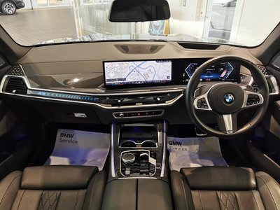 2025 BMW X5 — фото 2