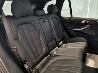 2025 BMW X5 — миниатюра 44