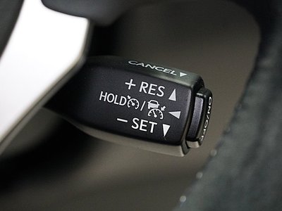 صورة 36 لـ 2023 Lexus RC F
