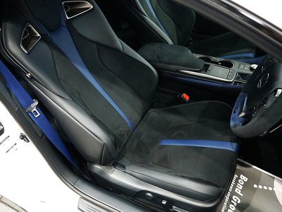 صورة 40 لـ 2023 Lexus RC F