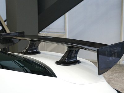 صورة 28 لـ 2023 Lexus RC F