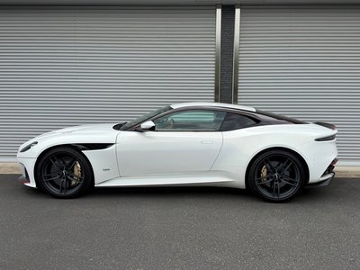 2020 Aston Martin DBS SUPERLEGGERA 照片 1