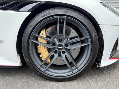 2020 Aston Martin DBS SUPERLEGGERA 照片 10