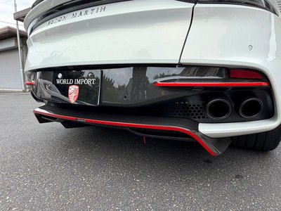 2020 Aston Martin DBS SUPERLEGGERA 照片 14
