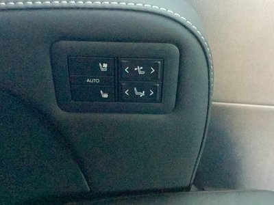 2025 Toyota ALPHARD — фото 36