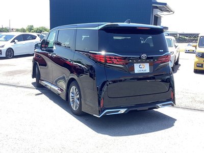 2025 Toyota ALPHARD — фото 7