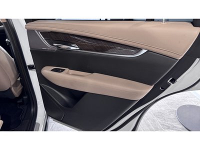 2021 Cadillac XT6 照片 15