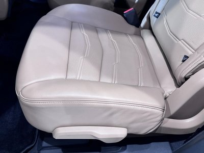 2021 Cadillac XT6 照片 24