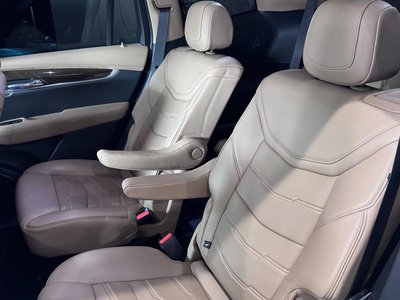 2021 Cadillac XT6 照片 23