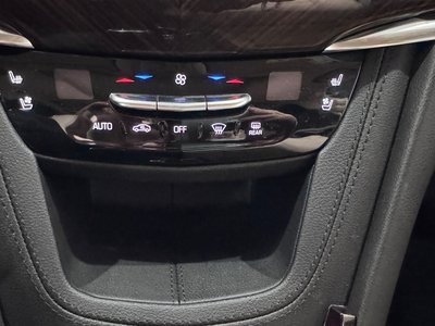 2021 Cadillac XT6 照片 45