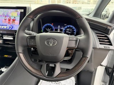 صورة 24 لـ 2025 Toyota ALPHARD