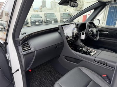 صورة 15 لـ 2025 Toyota ALPHARD