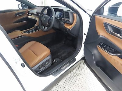 2026 Toyota CROWN ESTATE photo 8