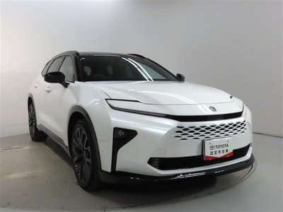 2026 Toyota CROWN ESTATE photo 9
