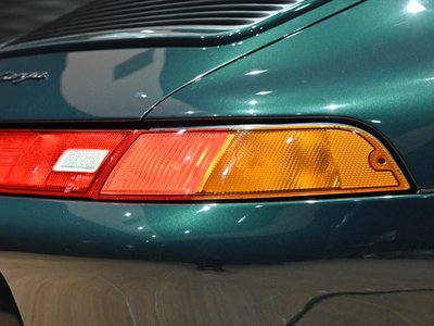 1998 Porsche 911 — миниатюра 23