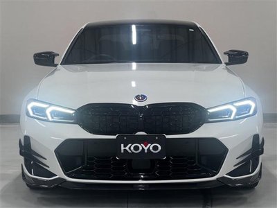صورة 13 لـ 2023 BMW 3 SERIES