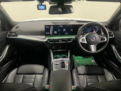 صورة 2 لـ 2023 BMW 3 SERIES