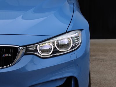 صورة 39 لـ 2015 BMW M4 COUPE